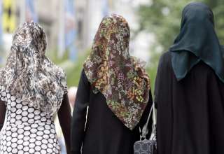 Moslimvrouwen met hoofddoek